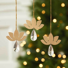 Gahana Lotus ornaments (set of 3)