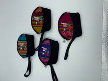 Monederos de llamita en aguayo - Variedad