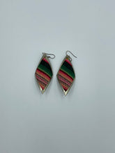 Aretes en peltre y aguayo - Variedad