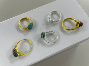 Hand-twisted wire ring w/ stone