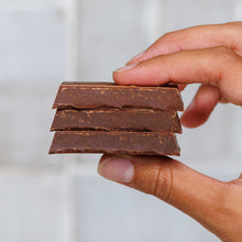 MAGIC oat milk chocolate bar - creamy mocha latte