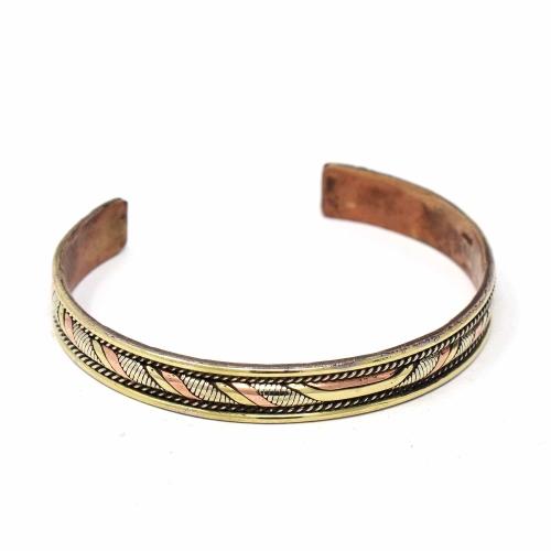 Copper & Brass Cuff Bracelet: Healing Twist - Ecotienda La Chiwi