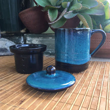 Ceramic Tea Infuser Mug - Lak Lake
